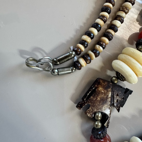 Vintage Tribal Ethnic Bone Beaded Necklace with Elephant Charms - Picture 7 of 8
